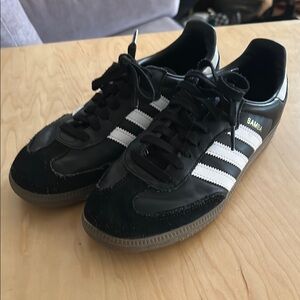 Adidas Black and White Sneakers Classic Style